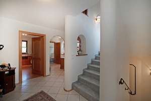 Traumhaftes Architektenhaus im Landhausstil mit gehobener Ausstattung und einem wunderschönen Garten – Die vollständige Adresse der Immobilie erhältst du vom Anbieter., 82057 Icking – Vorschaubild 8