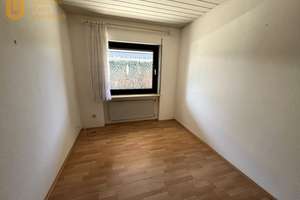 Geräumiges EFH mit Wohnung im ausgebauten Dachgeschoss und großem Garten in Jügesheim – Die vollständige Adresse der Immobilie erhältst du vom Anbieter., 63110 Rodgau – Vorschaubild 12