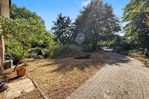 Einfamilienhaus mit großem Grundstück in ruhiger Lage von Rekum bei Bremen – Die vollständige Adresse der Immobilie erhältst du vom Anbieter., 28777 Rekum, Bremen – Vorschaubild 15