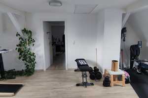 N-Kornburg, großzügige 3-Zimmerwhg. m. außergew. Raumaufteilung, hochw. EBK und Balkon – Nürnberg – Vorschaubild 22