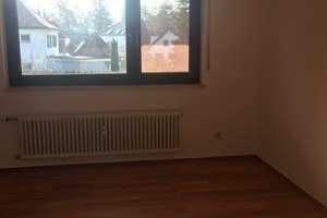 Wohnen im Grünen, helle 4,5-Zimmer-Wohnung in Nürnberg,Südbalkon mit Blick ins Grüne – Die vollständige Adresse der Immobilie erhältst du vom Anbieter., 90453 Katzwang, Reichelsdorf Ost, Reichelsdorfer Keller, Nürnberg – Vorschaubild 7