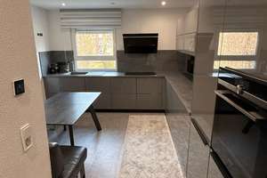4 Zimmer Wohnung mit Exklusiver Küche & Fußbodenheizung 