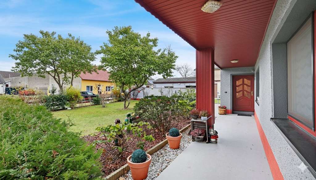 Immobilie in Brück - Ein- Zweifamilienhaus mit großem Garten - Bild 1