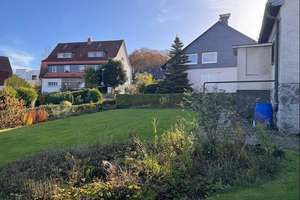 Freistehendes Einfamilienhaus mit 2 Garagen, großem Garten in bester  Wohnlage von Hagen-Emst – Die vollständige Adresse der Immobilie erhältst du vom Anbieter., 58093 Emst, Hagen – Vorschaubild 5