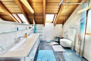 Property thumbnail 13