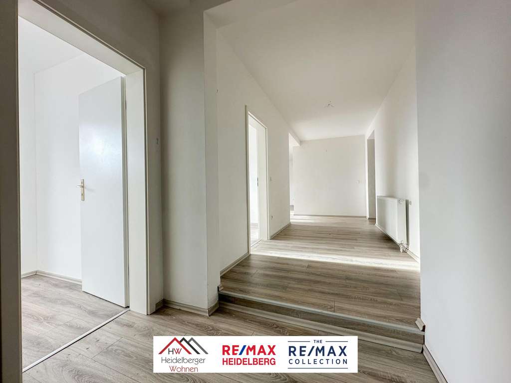 Immobilie in Weisenheim am Sand - Großzügig wohnen über den Dächern von Weisenheim – mit sonniger Dachterrasse - Bild 4