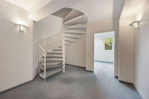 Raumwunder in Bestlage - Exklusive 320 m² in Düsseldorf-Oberkassel! – 40545 Oberkassel, Düsseldorf – Vorschaubild 9