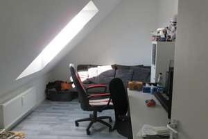 Provisionsfrei* Doppelhaushälfte mit zwei separaten Wohneinheiten, Stellplätzen, Balkon und Terrasse – Die vollständige Adresse der Immobilie erhältst du vom Anbieter., 73035 Göppingen – Vorschaubild 11