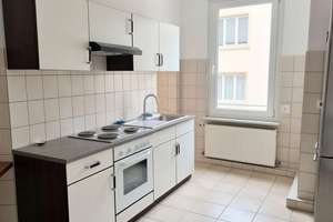 3-Zimmer-Wohnung zur Miete im denkmalgeschützten Altbau in Pforzheim
