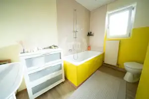 RESERVIERT!: Familienidylle in Nittendorf: Einfamilienhaus mit Garten und Umbaupotenzial! – Regensburg (Kreis) – Vorschaubild 9