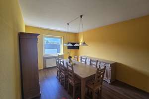 Schöne geräumige 4-Zimmer-Wohnung mit Balkon im 1.OG in Friedrichsdorf-Seulberg zu vermieten  – Die vollständige Adresse der Immobilie erhältst du vom Anbieter., 61381 Friedrichsdorf – Vorschaubild 29