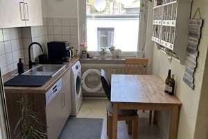 Würzburg- 4-Zi, sehr hell, gr. Balkon, Garage, Stellplatz ab 1.8. – Die vollständige Adresse der Immobilie erhältst du vom Anbieter., 97080 Steinbachtal, Würzburg – Vorschaubild 3