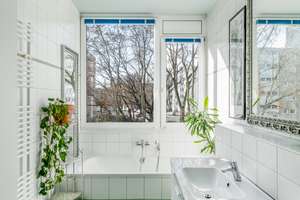 Zwischen KaDeWe & Viktoria-Luise-Platz: 3 Zimmer, 2 Loggien, 1 privater Stellplatz – Die vollständige Adresse der Immobilie erhältst du vom Anbieter., 10777 Schöneberg, Berlin – Vorschaubild 7