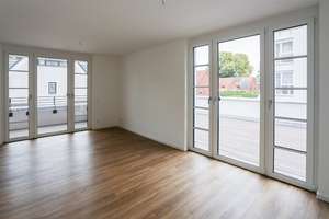 Einzigartige 4-Zi.-Traumwohnung mit 60qm-XXL-Terrasse in Köpenick *Sa. 13.06. offene Besichtigung*  – Hämmerlingstraße  134, 12555 Köpenick, Berlin – Vorschaubild 2