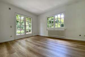 Gepflegtes Einfamilienhaus mit 6 Zimmern, Kamin, Einbauküche, Sauna und Doppelgarage in bester Lage – Kiebitzweg 5, 42111 Uellendahl-Katernberg, Wuppertal – Vorschaubild 16