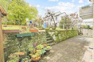 Einfamilienhaus mit großem Garten und Entwicklungspotenzial – Stuttgart – Vorschaubild 4