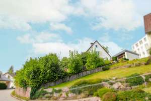 Sofort wohlfühlen: Lichtdurchflutetes 6-Zi.-Architektenhaus in idyllischer Lage in Sankt Georgen – Die vollständige Adresse der Immobilie erhältst du vom Anbieter., 78112 Sankt Georgen im Schwarzwald – Vorschaubild 25