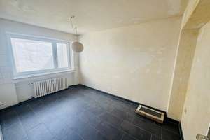 Modernisierte 3-Zimmer-Wohnung mit Loggia, Garage & großem Potenzial in Köln Sülz – Nikolausstraße 125, 50937 Sülz, Köln – Vorschaubild 13