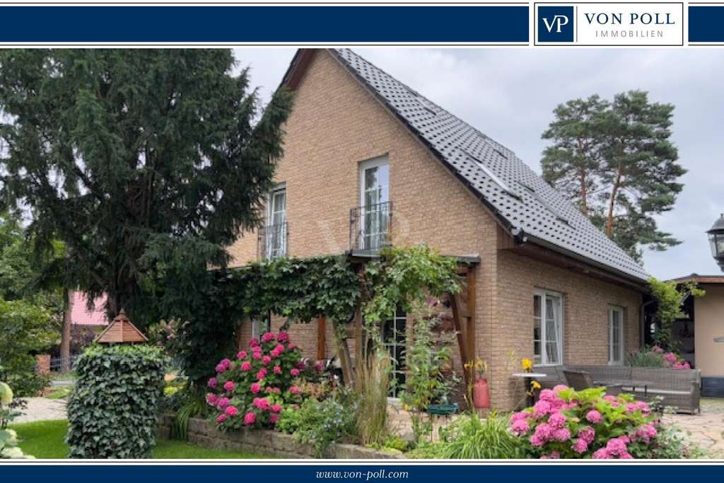 Den Herbst genießen - Ein Zuhause zum Wohlfühlen mit liebevoll angelegter Außen- und Gartenanlage