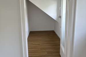 Helle, sanierte 3-Zimmer Wohnung mit pauschalen Nebenkosten in bevorzugter Lage – An Sankt Albertus Magnus 18, 45136 Bergerhausen, Essen – Vorschaubild 5