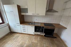 Moderne sonnige 2-R-Wohnung mit Einbauküche im 1.OG mit Balkon + PKW-Stellplatz – Clausstraße 101, 9126 Lutherviertel, Chemnitz – Vorschaubild 3