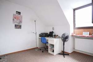 ZENTRAL GELEGENE 3-ZIMMER-WOHNUNG FÜR KAPITALANLEGER – Die vollständige Adresse der Immobilie erhältst du vom Anbieter., 47798 Stadtmitte, Krefeld – Vorschaubild 8