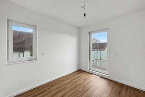 Viel Privatsphäre durch Ecklage: Reihenendhaus mit großem Garten und Dachterrasse in Quickborn – Die vollständige Adresse der Immobilie erhältst du vom Anbieter., 25451 Quickborn – Vorschaubild 12