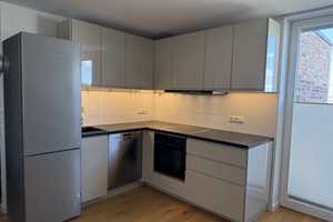Traumhafte 3-Zimmer-Dachgeschosswohnung mit Balkonblick auf Dom & Rathaus – Nachmieter gesucht – Aachen – Vorschaubild 3