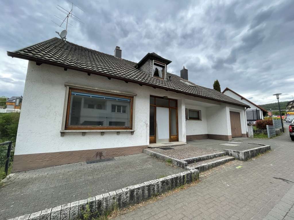 Immobilie in Frammersbach - Architektenhaus in Frammersbach – Am Linderbach, Natur und Ruhe - Bild 1