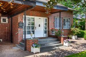 Klassischer Rotklinker in Wellingsbüttel mit großem Gartengrundstück – Die vollständige Adresse der Immobilie erhältst du vom Anbieter., 22391 Wellingsbüttel, Hamburg – Vorschaubild 4