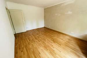 Wohnen im Paulusviertel! Gemütliche 3-Zimmer-Erdgeschoss-Wohnung sucht neuen Mieter! – Roquetteweg 10, 64285 Bessungen, Darmstadt – Vorschaubild 2