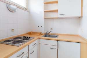 Teilmöblierte 1-Zimmer Wohnung mit EBK und ruhigem Südbalkon – Ostermayrstraße 5, 80807 Milbertshofen, München – Vorschaubild 3