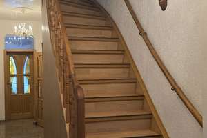 Großzügiges renoviertes Haus mit 7 Zimmern, 1.500 m² Grundstück