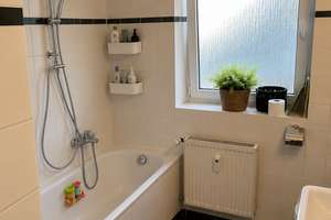 Familienfreundliche 4-Zimmer-Wohnung in Düsseldorf-Hamm – Die vollständige Adresse der Immobilie erhältst du vom Anbieter., 40221 Hamm, Düsseldorf – Vorschaubild 13