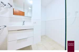 Stuttgart-Botnang: Attraktive 3,5-Zi.-Wohnung im 6. OG, Terrasse/Loggia, Parkett & Einbauküche +++ – Belaustraße 18A, 70195 Botnang-Süd, Stuttgart – Vorschaubild 31