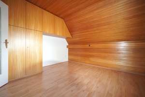 Doppelhaushälfte mit großem Grundstück 
und Zukunftschancen – ein Altbau für Menschen mit Ideen – Die vollständige Adresse der Immobilie erhältst du vom Anbieter., 42111 Uellendahl-Katernberg, Wuppertal – Vorschaubild 17