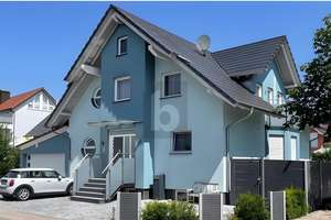 HELLER FAMILIENTRAUM MIT KLIMA & DURCHFAHRGARAGE – 77963 Schwanau – Vorschaubild 1