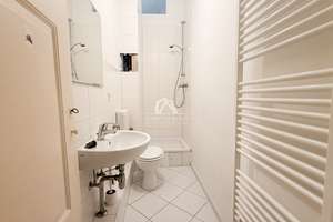 RUHIGE ERDGESCHOSSWOHNUNG FUßLÄUFIG VOM KUDAMM | PROVISIONSFREI – Uhlandstr. 184, 10623 Charlottenburg, Berlin – Vorschaubild 6