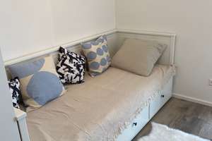 Mitten in STUTTGART ! Wunderschöne vollmöbilierte Studioapartments 2.6 ab 01.11.2025 – Neckarstr. 140/2, 70190 Stöckach, Stuttgart – Vorschaubild 1