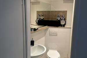 Helle 2-Zimmer-Wohnung mit Balkon, Einbauküche und Stellplatz – Rechtensteinstraße 12, 70469 Hohe Warte, Stuttgart – Vorschaubild 3