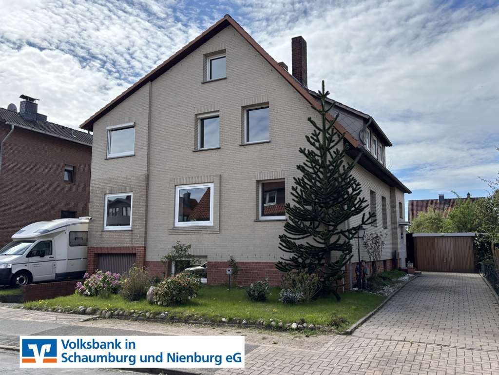 Immobilie in Lindhorst - 1-2-Familienwohnhaus in Lindhorst - Bild 0
