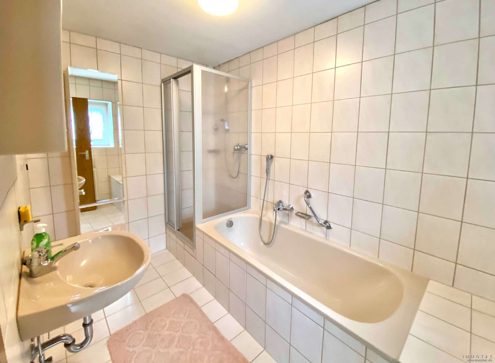 Immobilie in Queidersbach - Einfamilienhaus mit weitläufigem Grundstück zur vielseitigen Nutzung - Bild 4