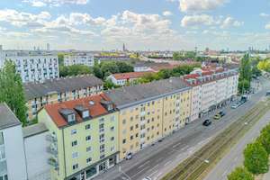 GIESING / Attraktive, bezugsfreie 3-Zimmer-Wohnung mit Westbalkon