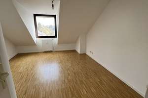 Kaiserswerth: Großzügige, lichtdurchflutete DG‑Maisonette mit Loggia und Aufzug in Toplage  – Die vollständige Adresse der Immobilie erhältst du vom Anbieter., 40489 Kaiserswerth, Düsseldorf – Vorschaubild 10