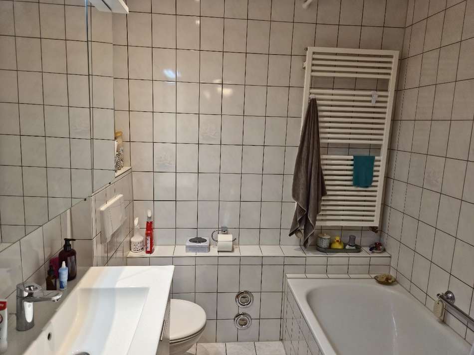 Badezimmer Vorderhaus