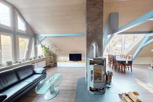 VR IMMO: Lichtdurchflutete 5- Zimmer- Maisonette mit historischem Charme in Gosenbach. – Die vollständige Adresse der Immobilie erhältst du vom Anbieter., 57080 Gosenbach, Siegen – Vorschaubild 2