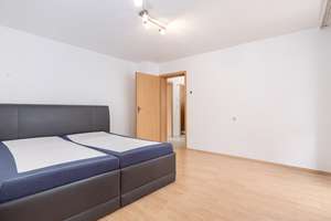 Ihr neuer Wohlfühlplatz: Charmantes Reiheneckhaus mit sonnigem, einladendem Grundstück – Die vollständige Adresse der Immobilie erhältst du vom Anbieter., 89079 Wiblingen, Ulm – Vorschaubild 11