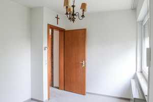 Zweifamilienhaus
ein wahres Schmuckstück mit unbegrenzten Möglichkeiten – Euskirchen (Kreis) – Vorschaubild 26