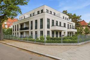 Exclusive Design Apartment with Private Garden & Loggia in Palais Westend – Ahornallee 21, 14050 Westend, Berlin – Vorschaubild 2