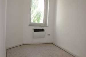 **3erWG-GEEINGNET-Gepflegte Wohnung mit Laminat,2 Bädern, Wohnküche, tageslicht Duschbad & Balkon*** – Dortmund – Vorschaubild 9
